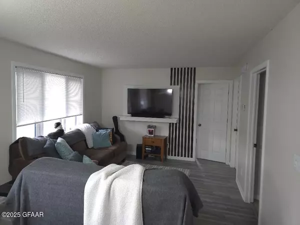 Detroit Lakes, MN 56501,1503 JUNE AVE