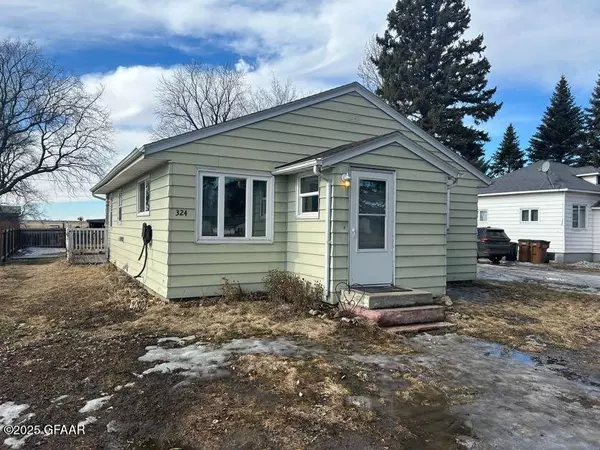 324 WESTERN AVE, Gilby, ND 58235