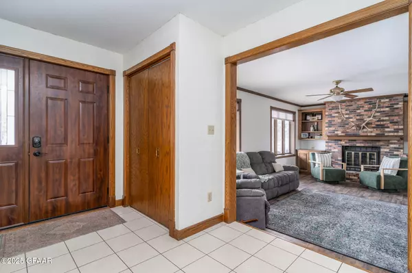 Thompson, ND 58278,522 MAPLEWOOD DR