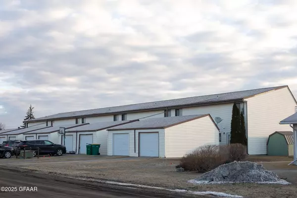 114-132 8TH AVE SE, Mayville, ND 58257