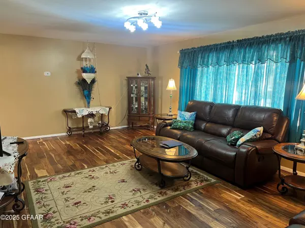 Mayville, ND 58257,114 7TH AVE SE