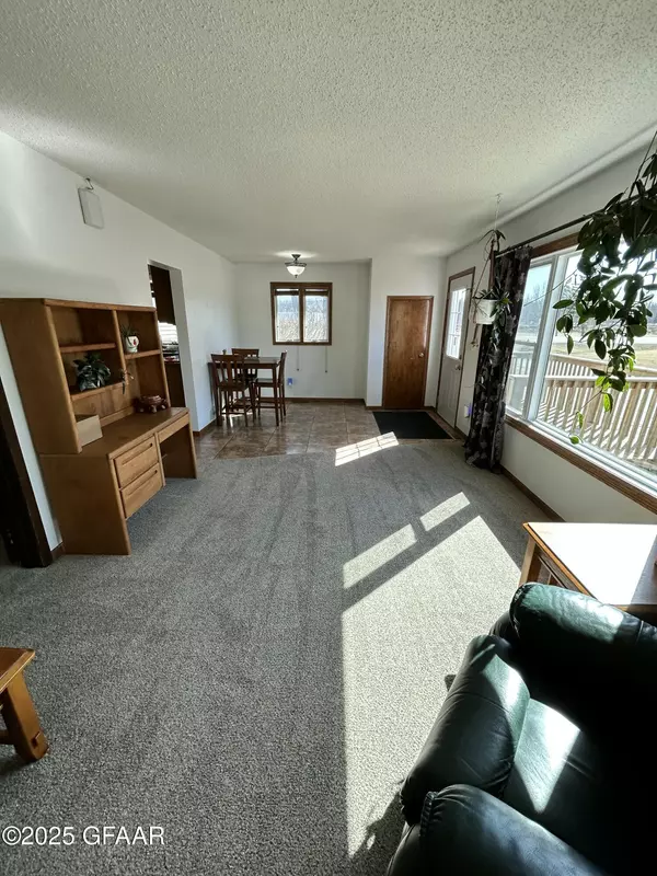 Oslo, MN 56744,102 BRIDGE ST