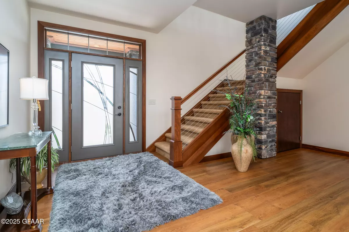 Grand Forks, ND 58201,1588 57TH AVE S