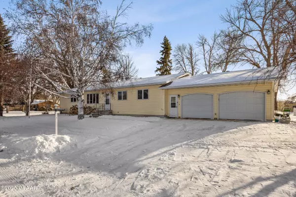 429 5TH ST SE, Mayville, ND 58257