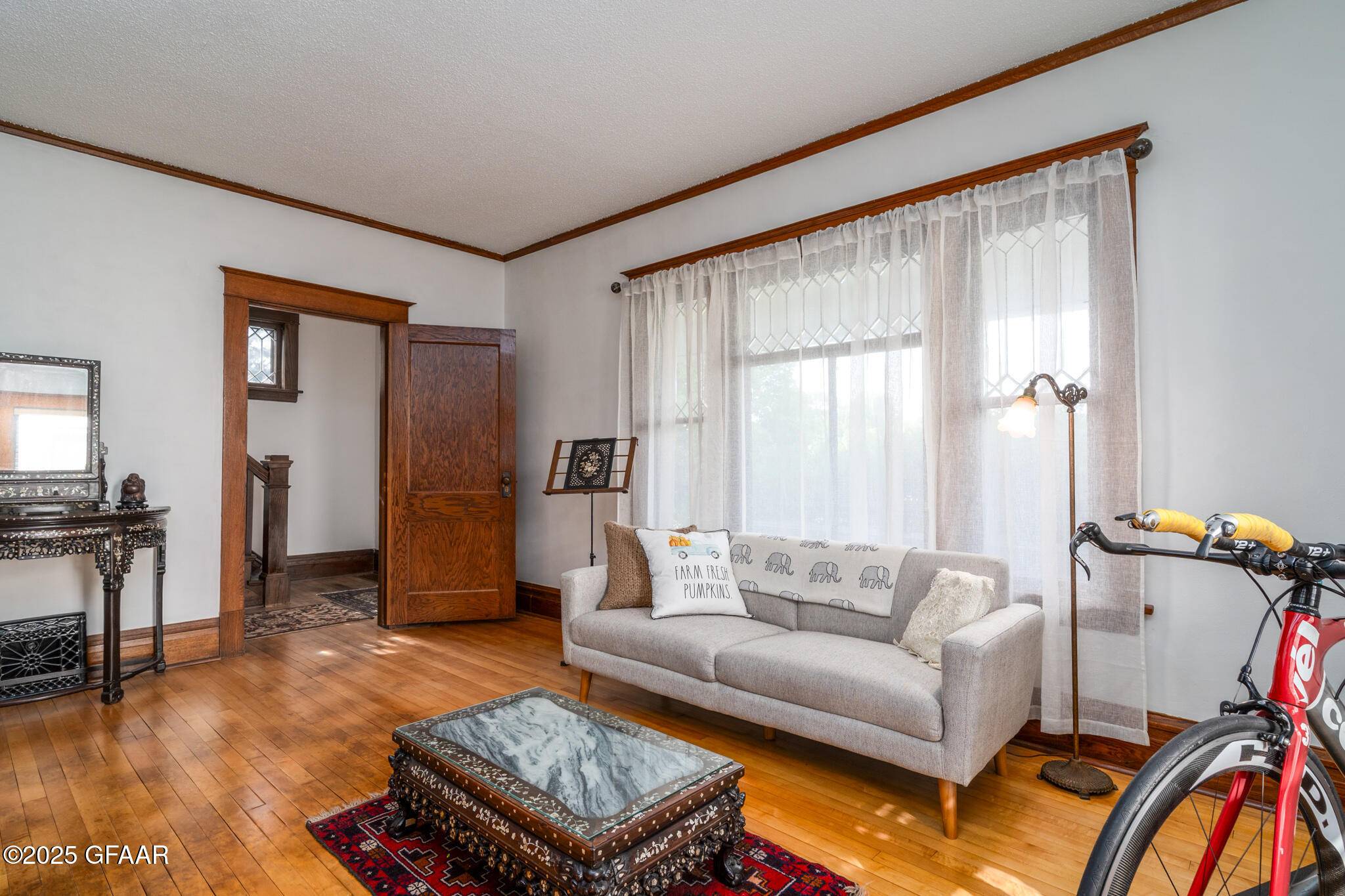 Crookston, MN 56716,217 E 6TH ST