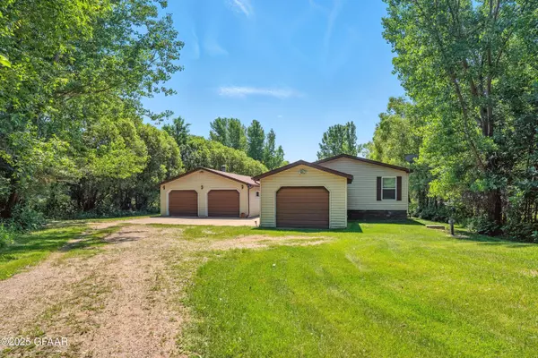 19229 UNION DR N, Erskine, MN 56535