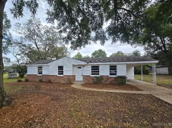 210 GARWAY DR, Montgomery, AL 36108