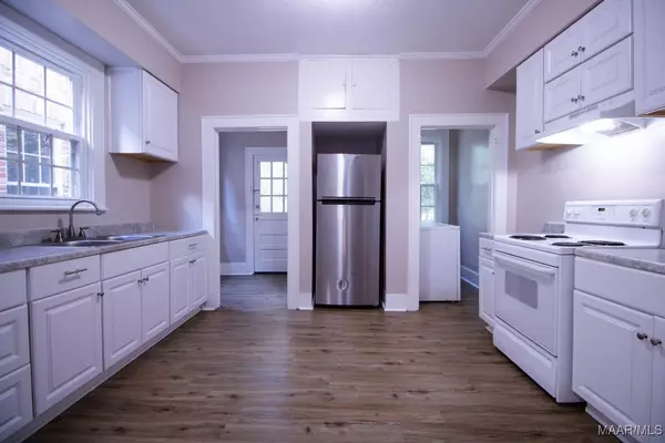 Montgomery, AL 36106,2281 Carter Hill RD