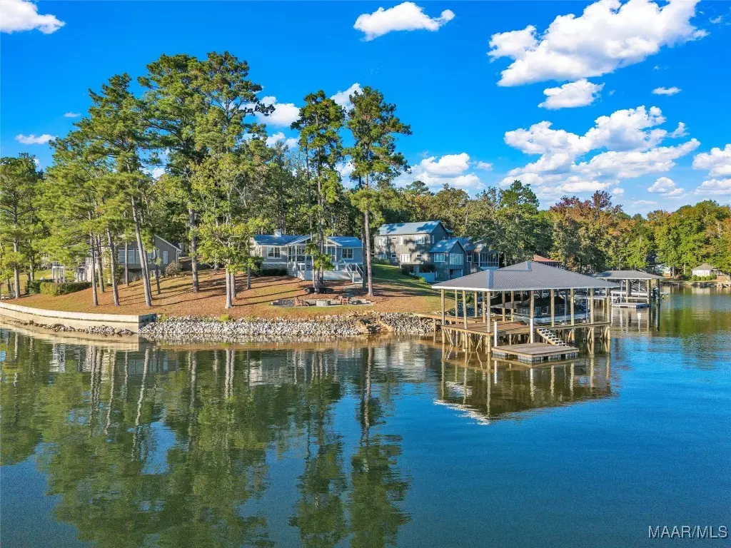 Dadeville, AL 36853,855 Holiday DR