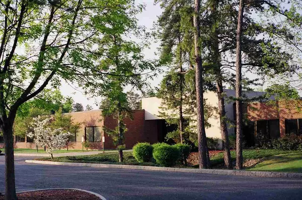 24 MADISON AV EXT, Albany, NY 12203