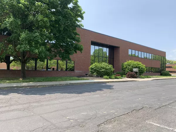 1 Columbia CIR, Albany, NY 12203