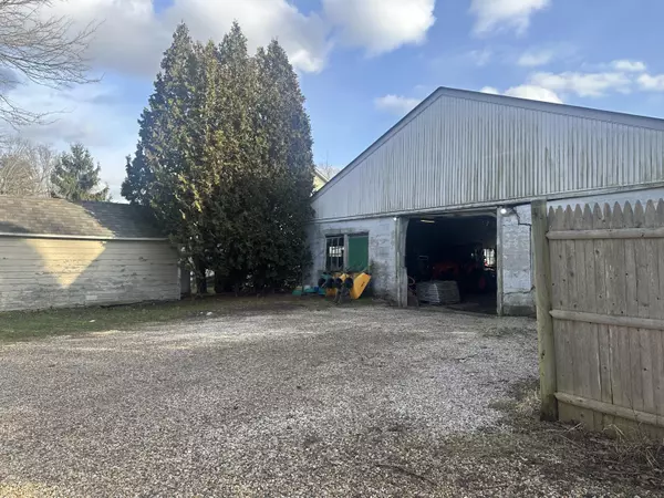 1033 Kinderhook ST, Valatie, NY 12184