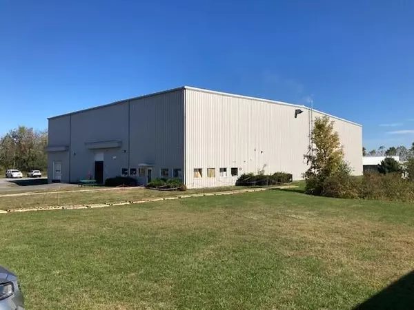 4 McCrea Hill RD, Ballston Spa, NY 12020