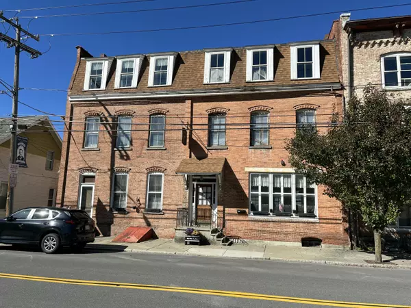 100 S Main ST, Castleton, NY 12033