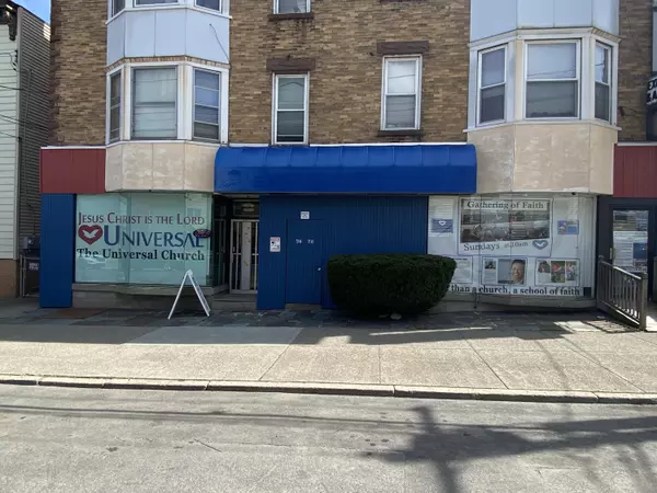 65 Watervliet AVE, Albany, NY 12206