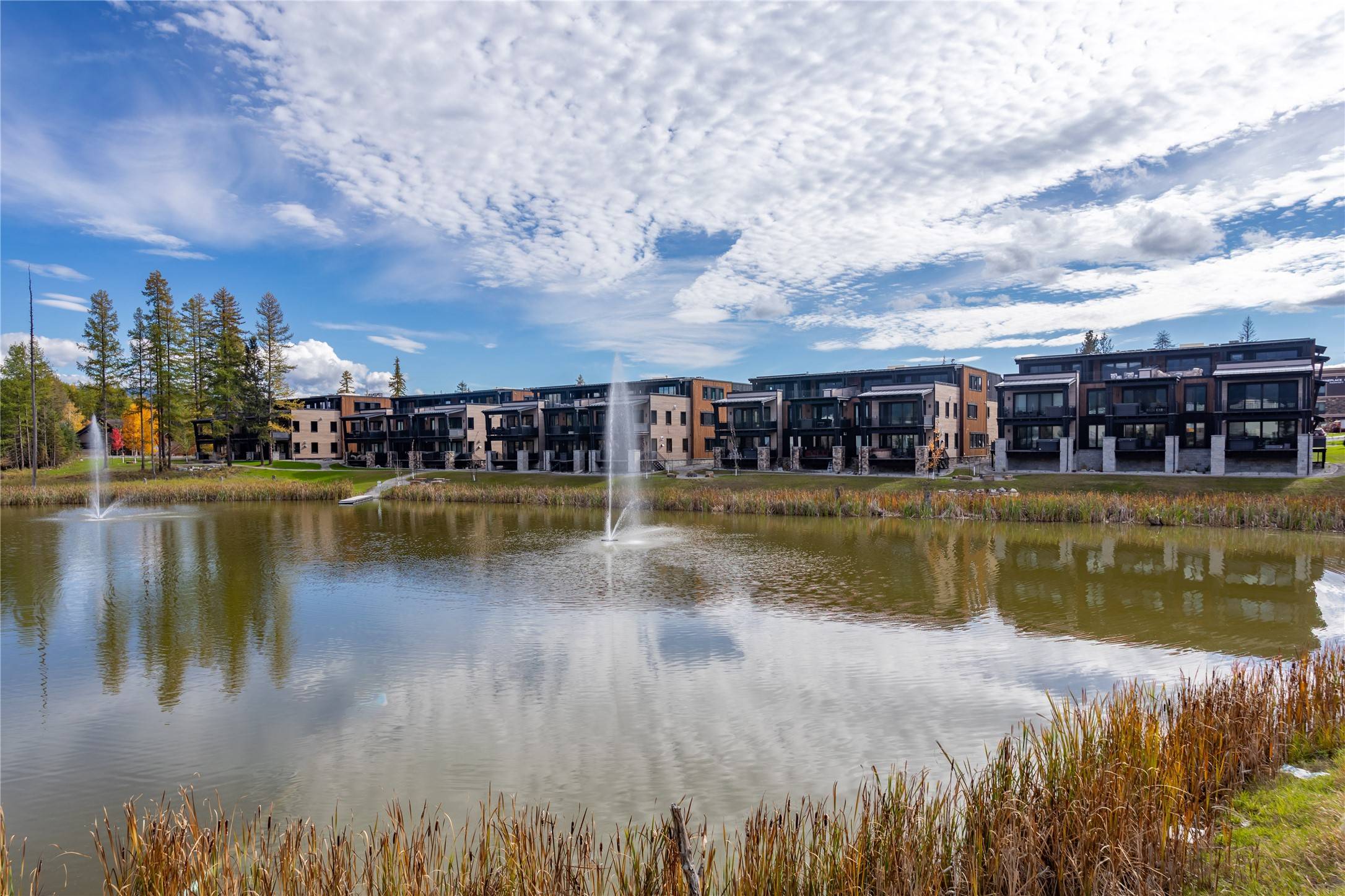 315 Akers LN #H, Whitefish, MT 59937