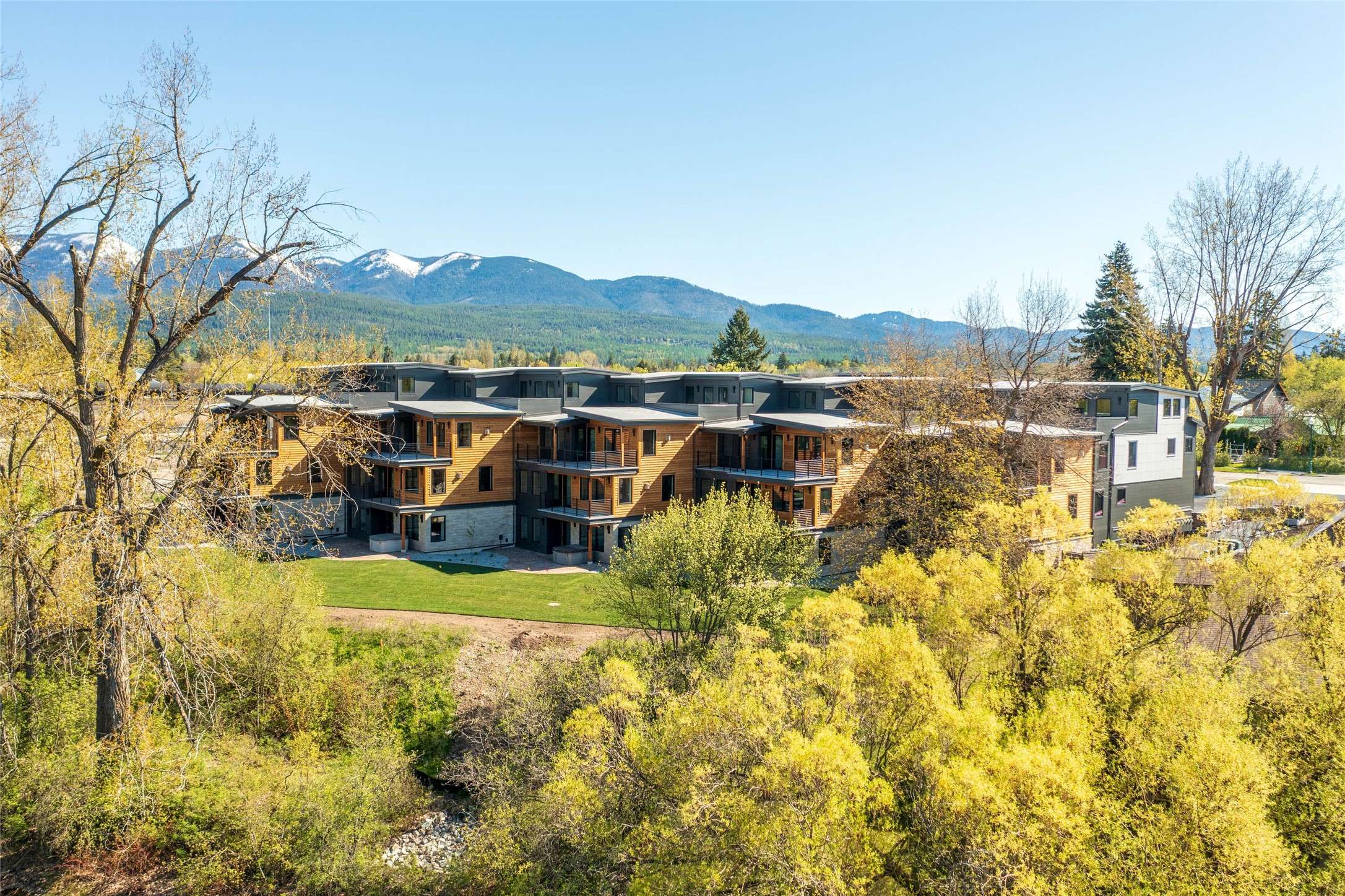 28 Miles AVE #102, Whitefish, MT 59937