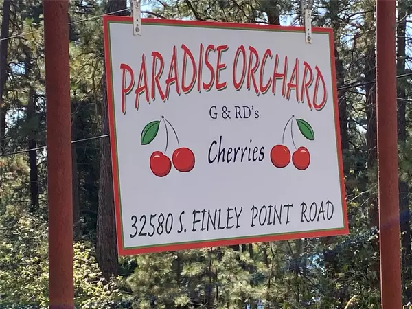 Polson, MT 59860,32624 S Finley Point RD