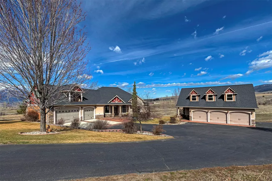 5625 Riley LN, Florence, MT 59833