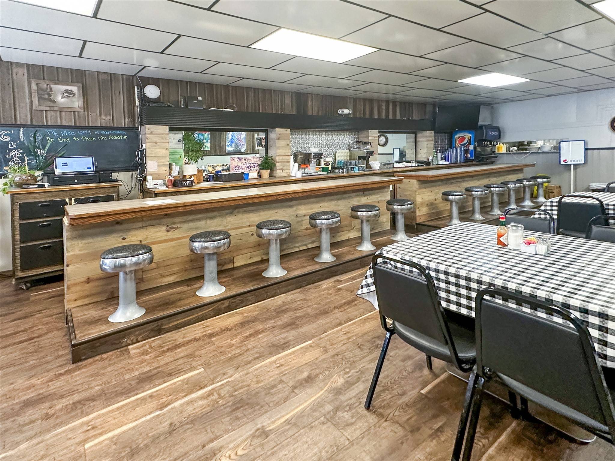 Cut Bank, MT 59427,13 W Main ST