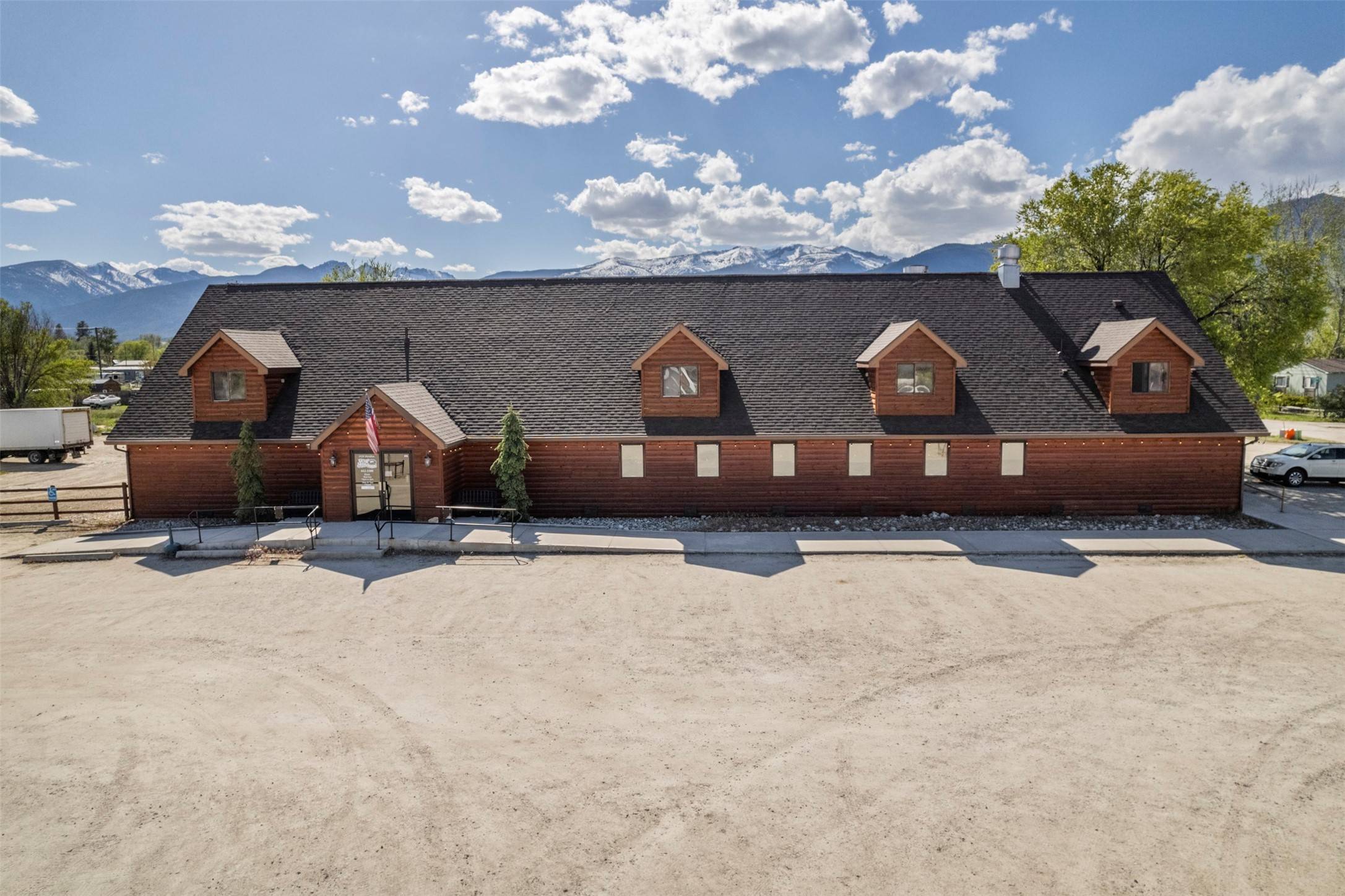 2426 Meridian RD, Victor, MT 59875