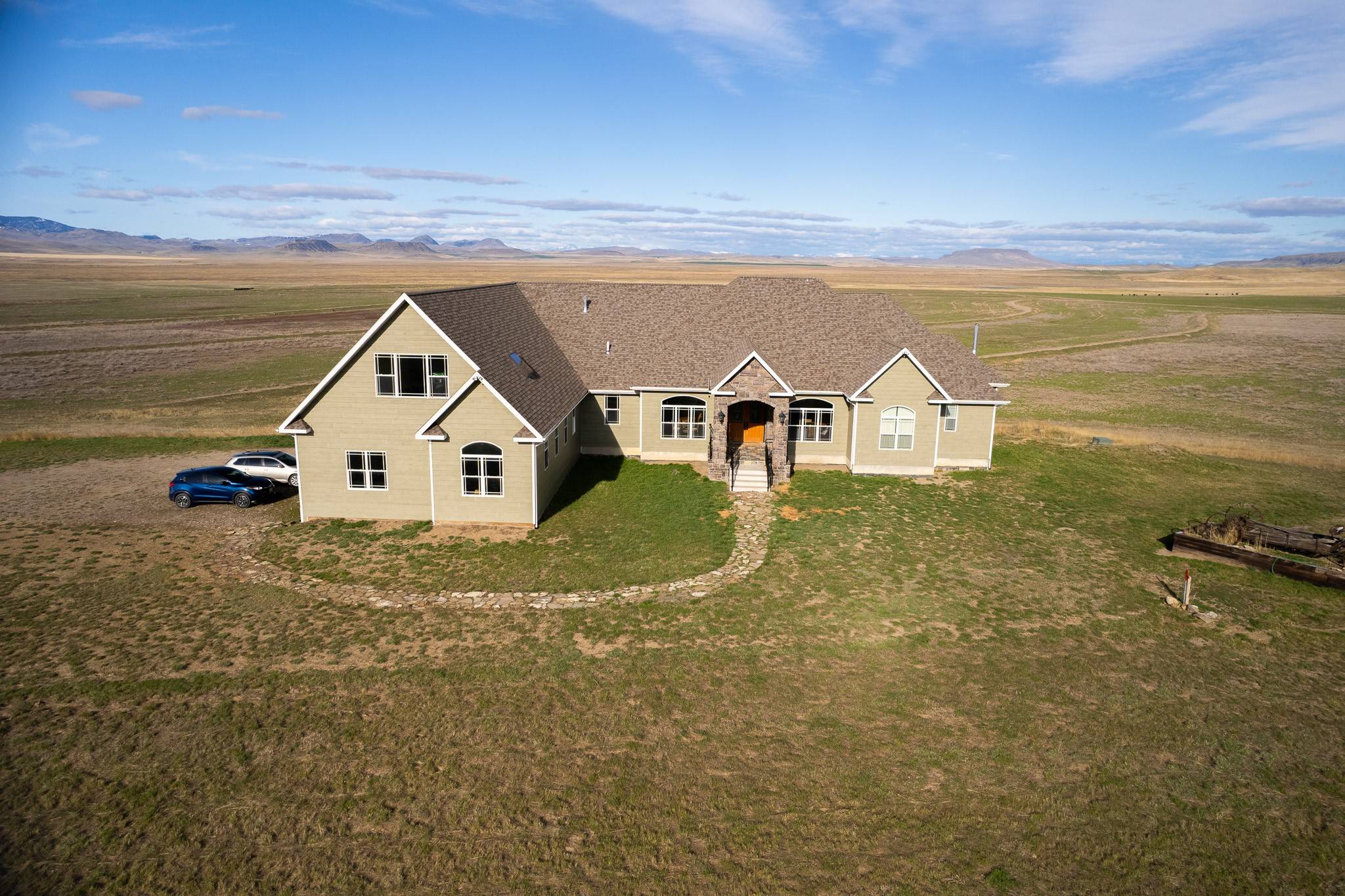 1030 Sun River Cascade RD, Sun River, MT 59483