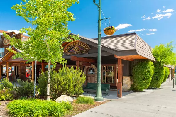Whitefish, MT 59937,241 Central AVE