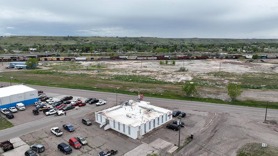 Great Falls, MT 59404,1512 Vaughn RD