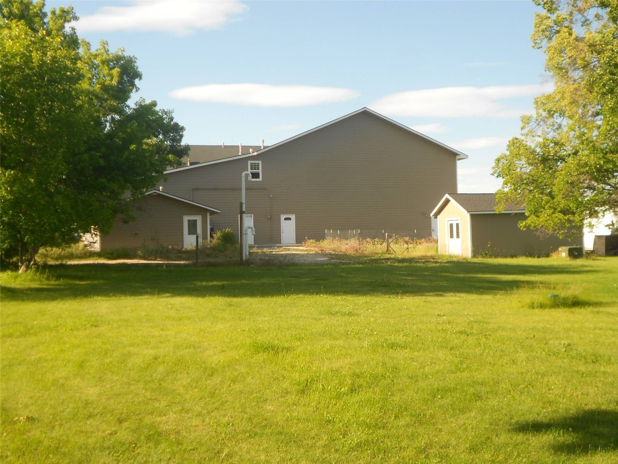 Hamilton, MT 59840,529/527 W River RD