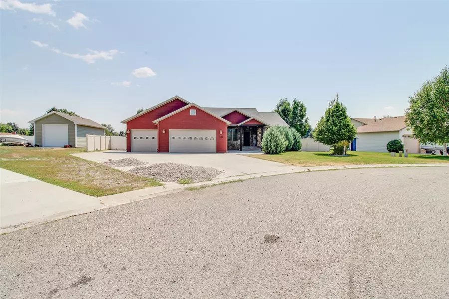 130 Melody LN, Columbus, MT 59019