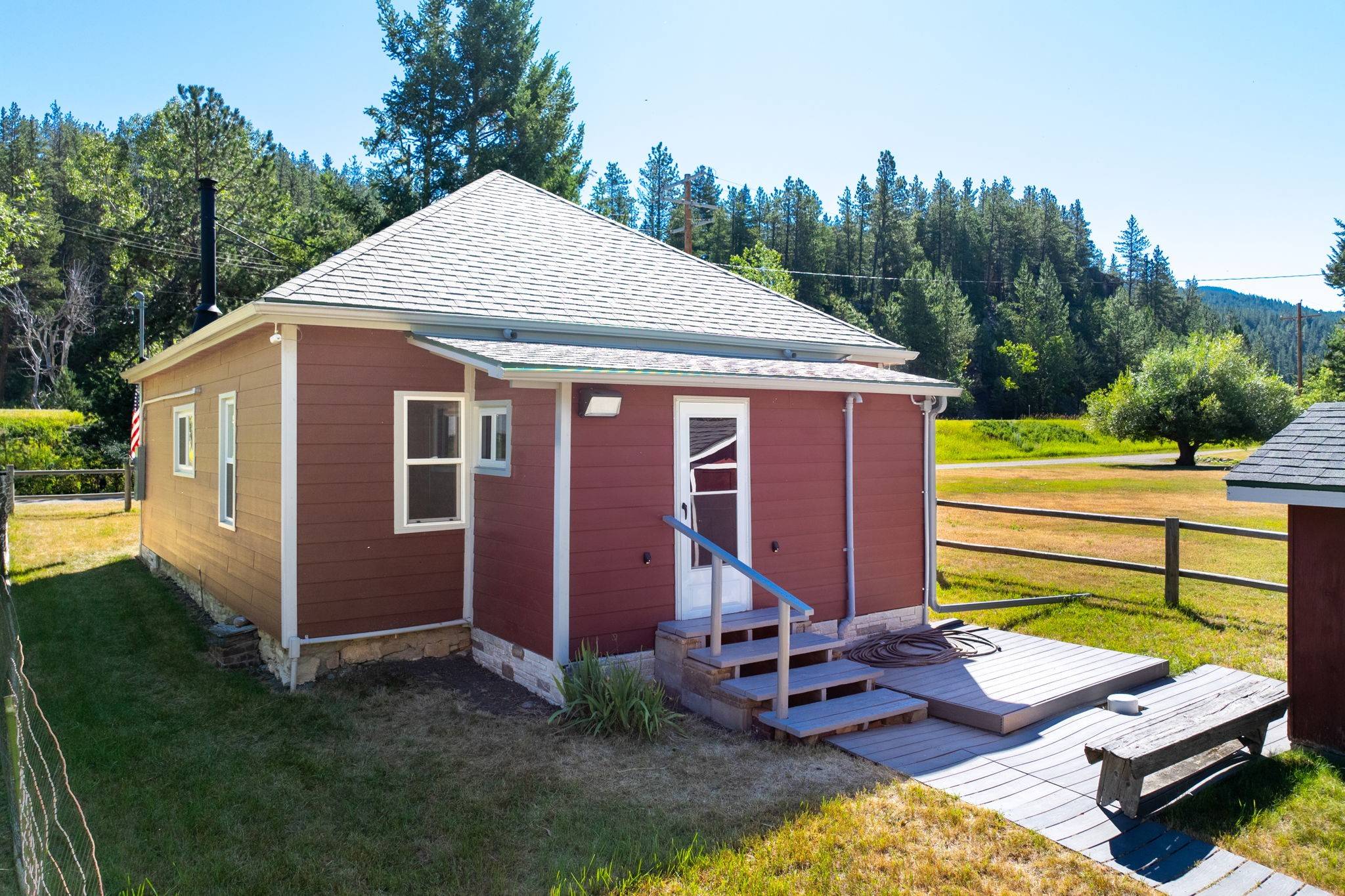 Monarch, MT 59463,12 Cascade AVE