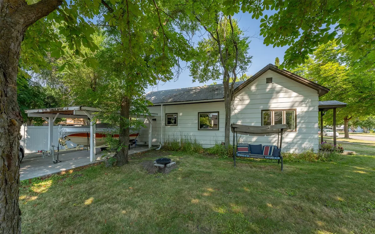 Kalispell, MT 59901,946 5th AVE E