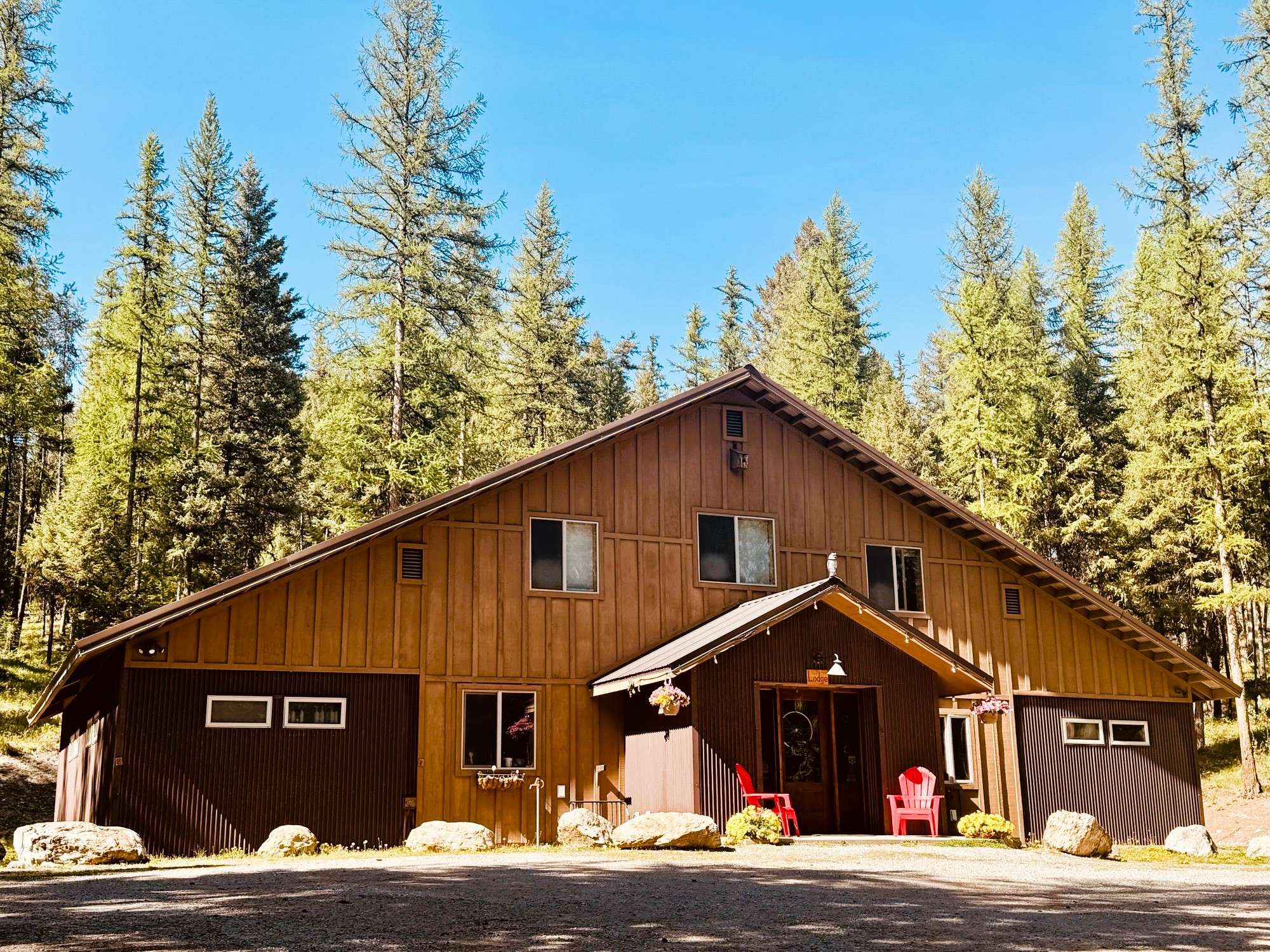 855 Beaver Lake RD, Whitefish, MT 59937