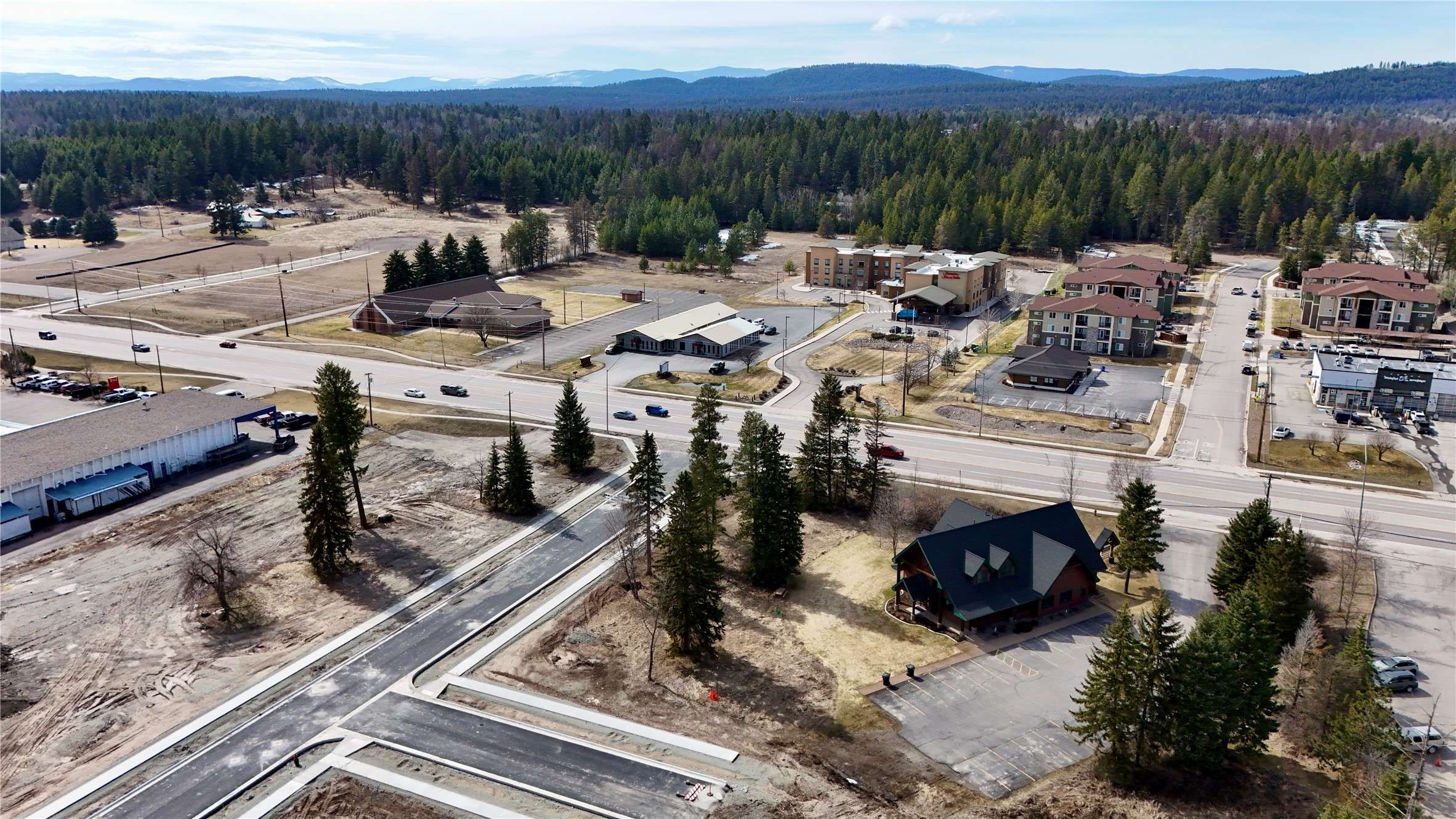 Whitefish, MT 59937,6335 US Highway 93 S #Lot 3