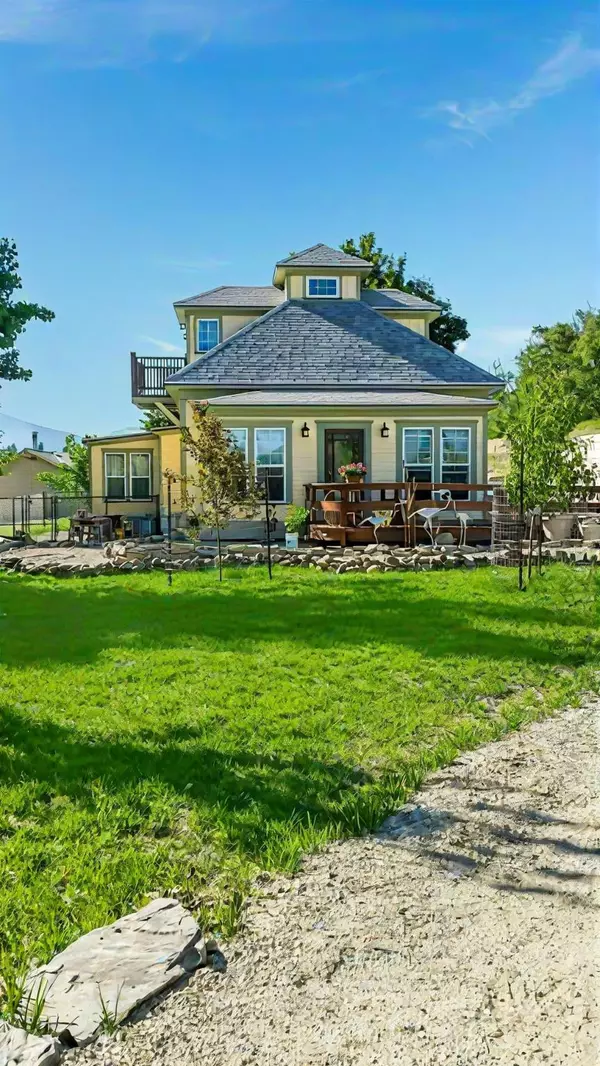 Stevensville, MT 59870,1003 N Burnt Fork RD