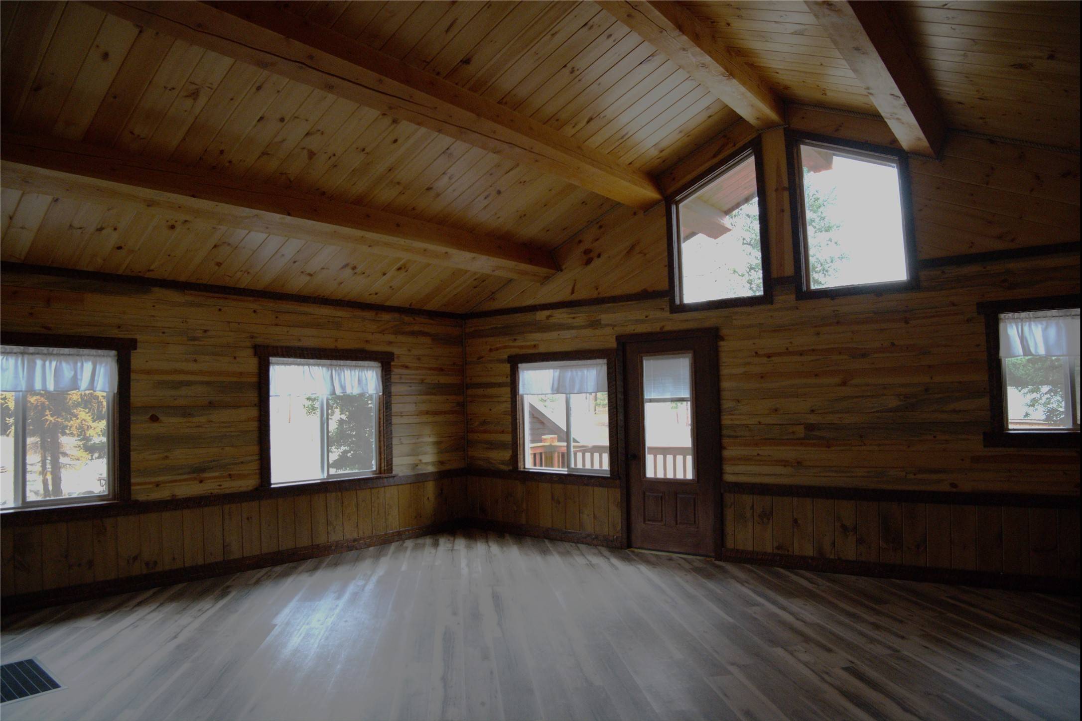 Rexford, MT 59930,238 Constance LN
