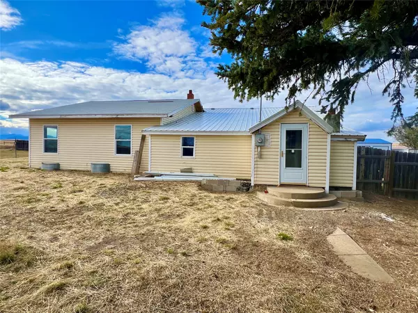 Geraldine, MT 59446,849 Hilger ST