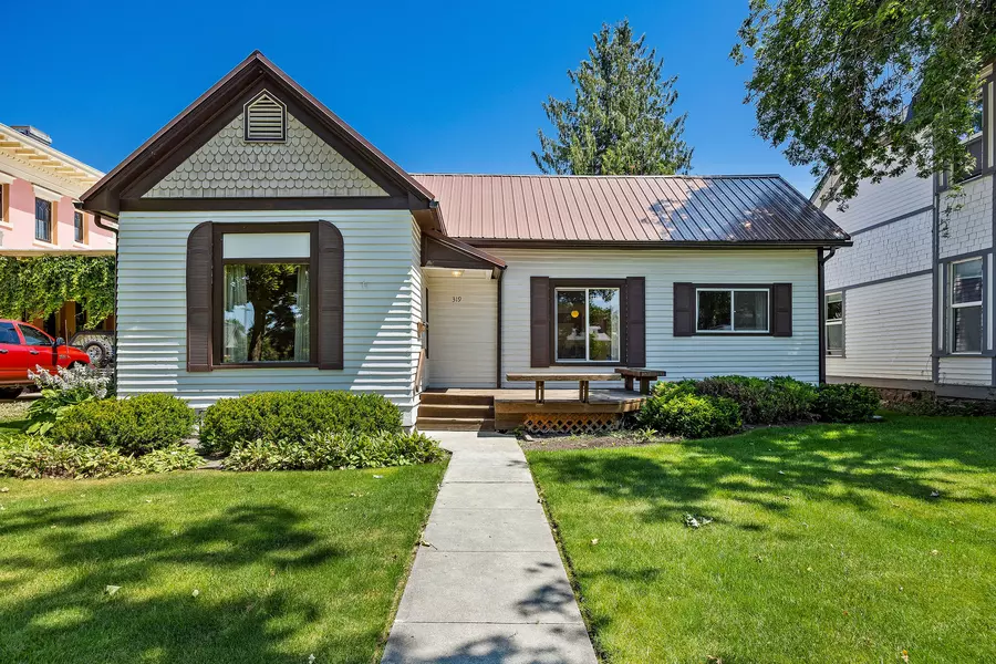 319 4th AVE E, Kalispell, MT 59901