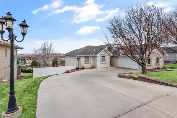 3401 Jasper RD, Great Falls, MT 59404