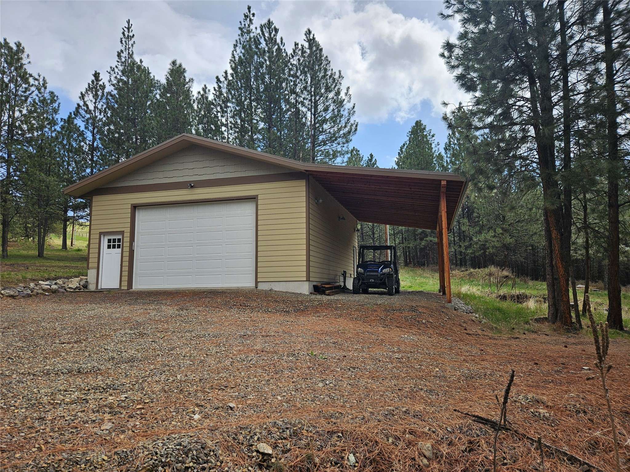 Hot Springs, MT 59845,3 Skunk Alley LN