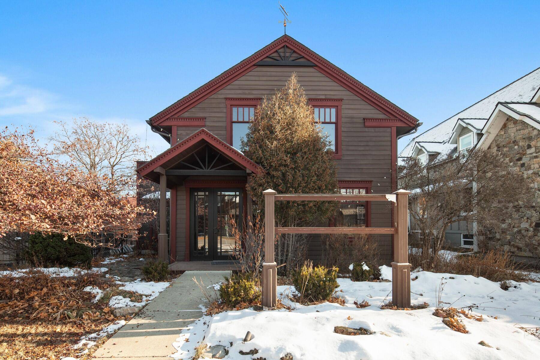 335 Spokane AVE, Whitefish, MT 59937