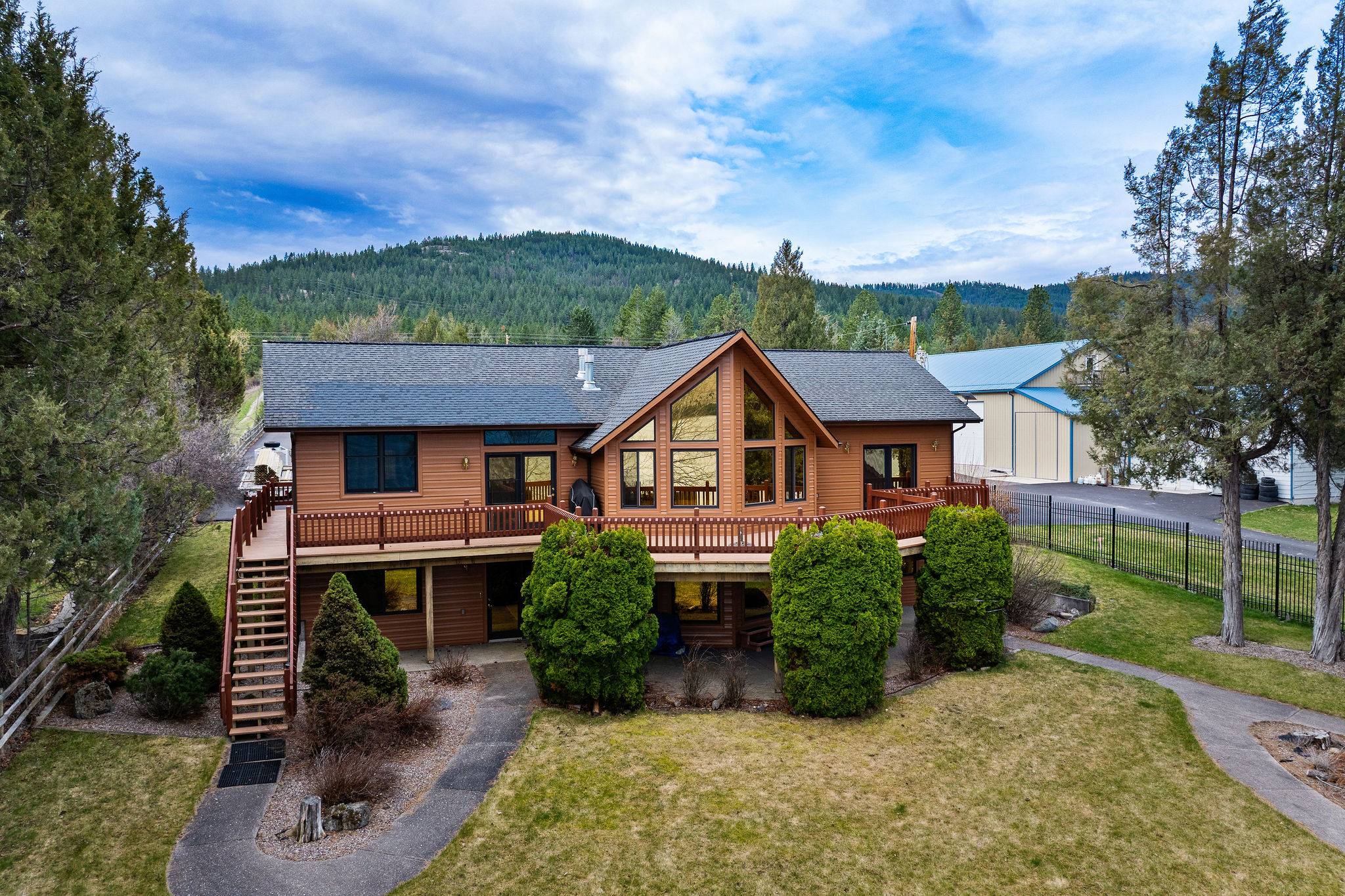 Big Arm, MT 59910,46150 Meadowlark LN