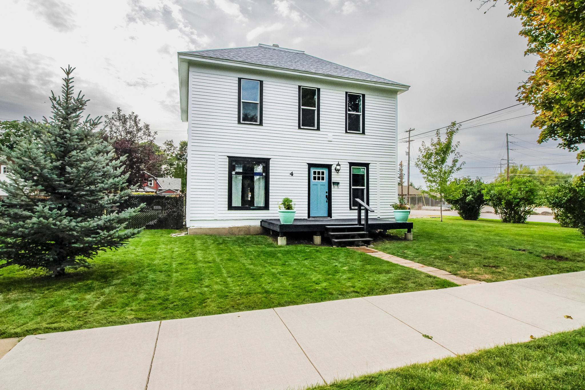Kalispell, MT 59901,4 Woodland AVE