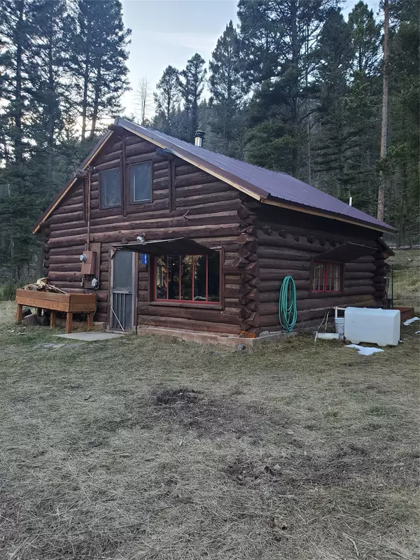 12088 Lincoln RD W, Canyon Creek, MT 59633