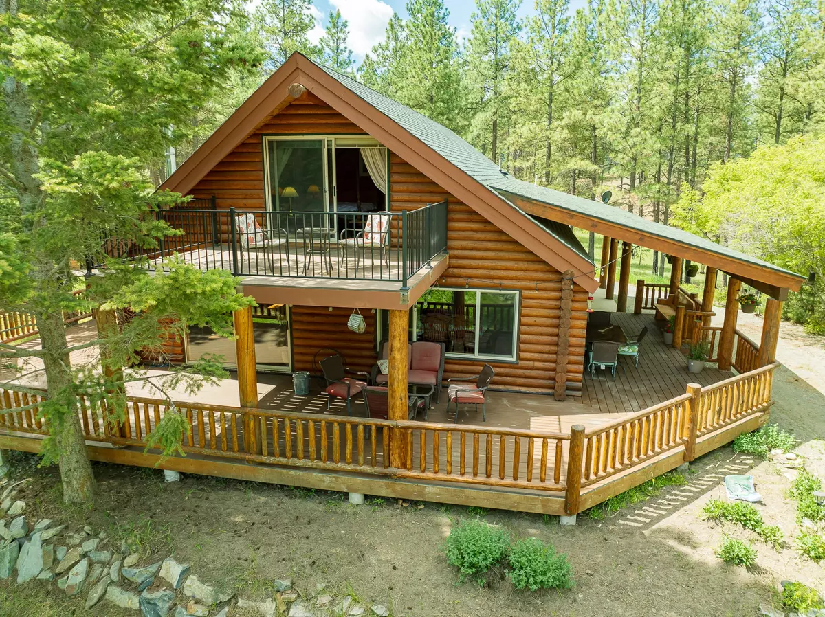 Eureka, MT 59917,5228 Sophie Lake RD