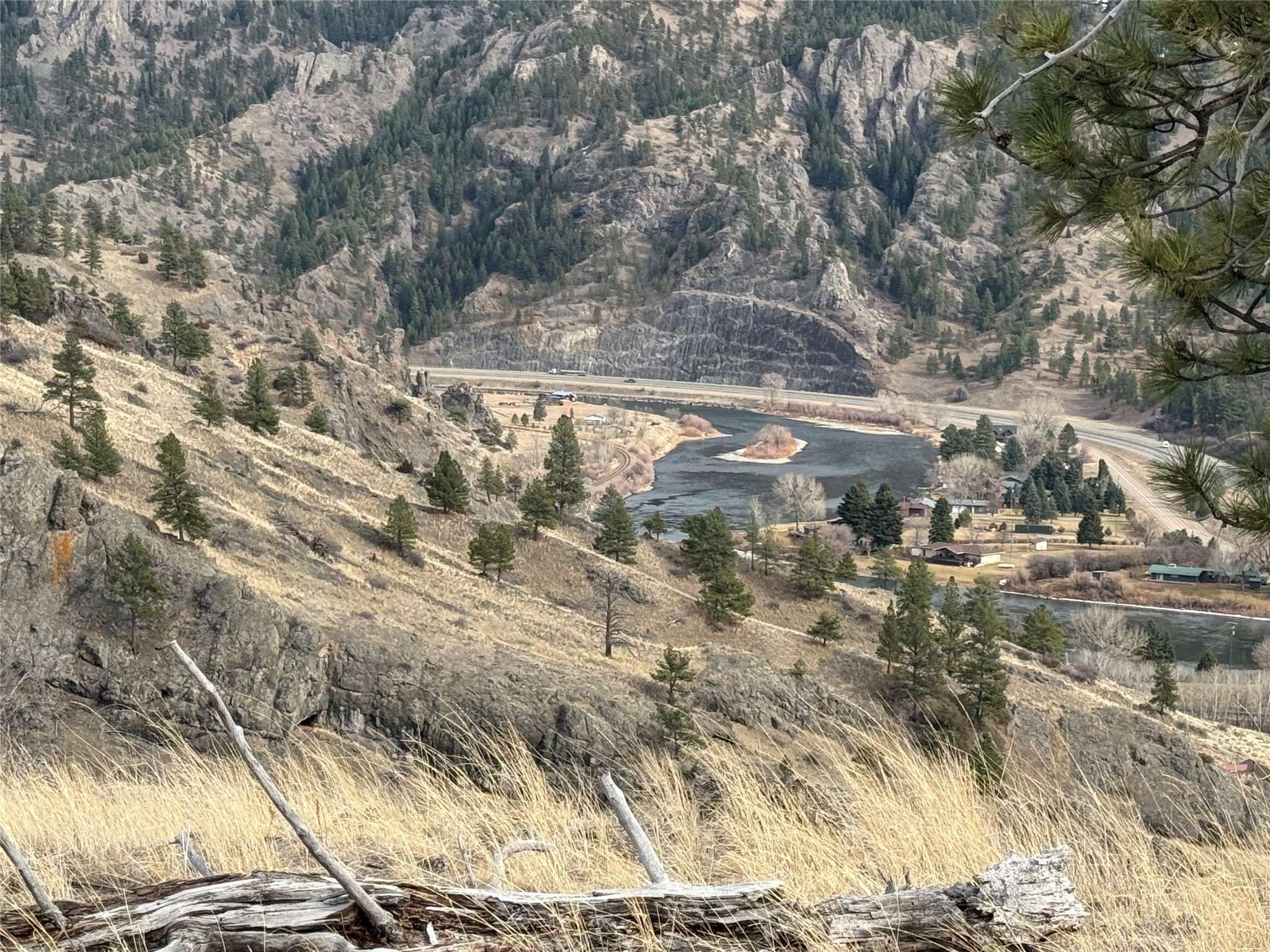 NHN Big Pine LN, Cascade, MT 59421