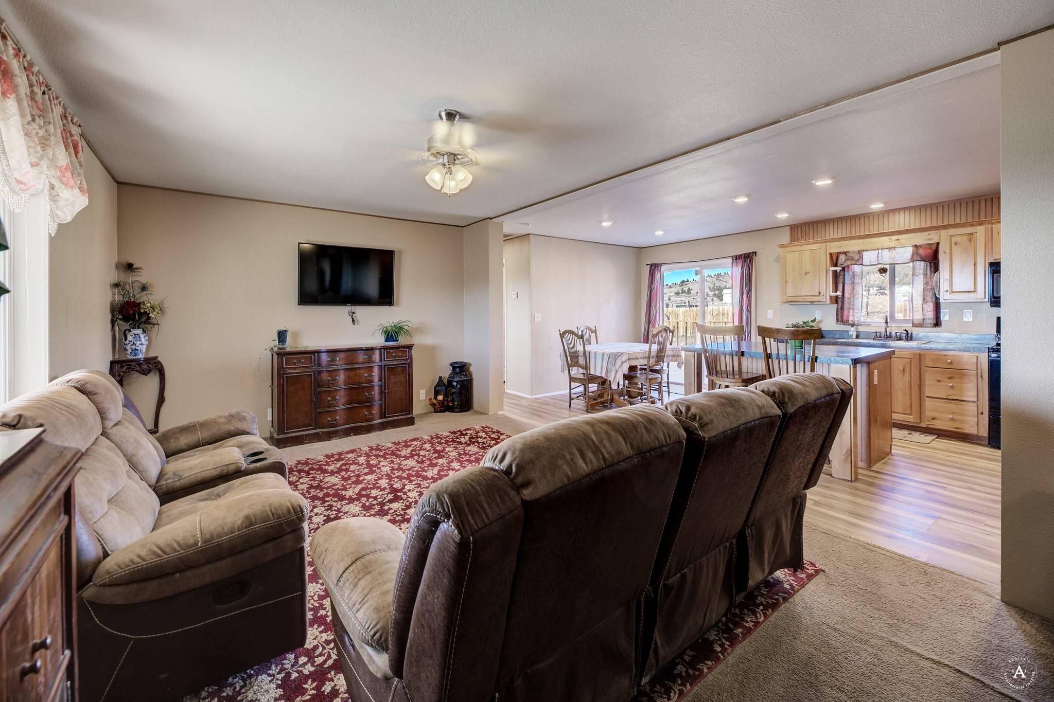 Helena, MT 59602,8320 Hearthstone CT