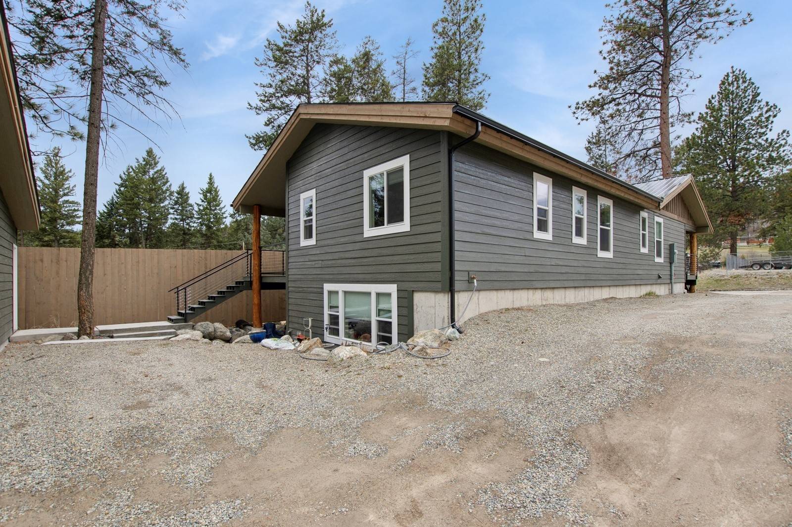 Lakeside, MT 59922,131 Clothier LN