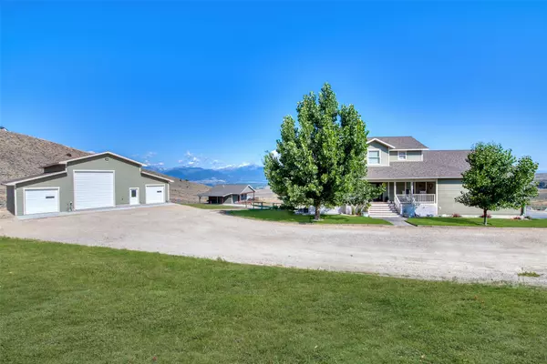 825 Mystic Horse LN, Corvallis, MT 59828