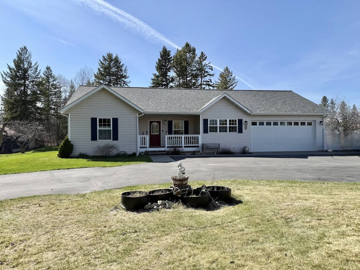 992 Trumble Creek RD, Kalispell, MT 59901